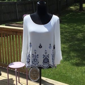 NWT pretty white blouse with blue detail.